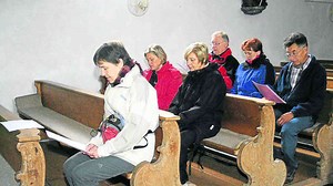 Beim Pilgern auf dem neuen Jakobsweg gemeinsam Kraft tanken