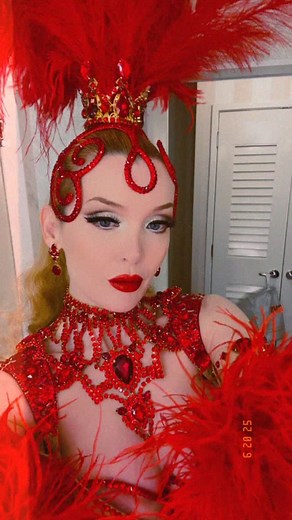 49K views · 1.6K reactions | Spot the Coca Cola  #burlesque #showgirl #moulinrouge #swarovski | Miss Miranda | Facebook