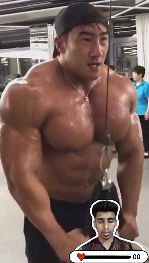6.1K views · 23 reactions | KOREAN REAL HULK #bodybuilder #hulk #fitness | Manik Gym Prank | Facebook