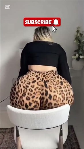 Deisy Garcia BBW Model slay the Big Bank TikTok Challenge 💣💥🔥 | Curvy Latina Model Goes Viral!
