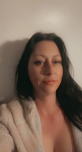 Pink robe woman on TikTok