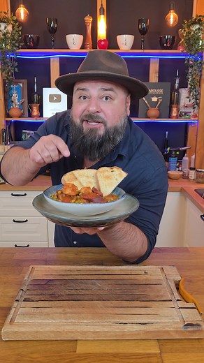 Mancare de Mazare cu Piept de Curcan si Carnati Secuiesti 🍻 O reteta simpla, rapida si foarte gustoasa!!!!! | Chef Florin Arvunescu