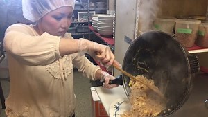 Hmong Eggroll makes a comeback