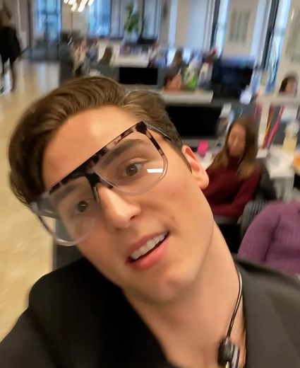 Benito Skinner on Instagram: "Miss Nevada serving you Kooper the Gen Z intern today 🙃💅🙃"