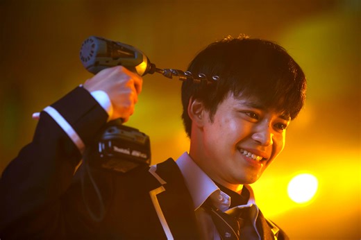 ‘Signal 100’ Calls Back to the Bloody Chaos of ‘Battle Royale’ on SCREAMBOX! [Trailer]