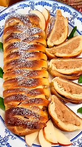 Braided Apple Strudel #sweets #easter #desserttime #eastereggs #fromscratch #recipes #apple | Annamaria's Kitchen