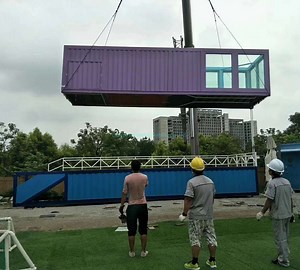 [Hot Item] Modular Prefab Mobile Container Swimming Pool with Massage Function.