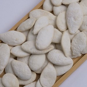 [Hot Item] 2025 New Crop Organic Roasted Salted Nuts Dried Fruit White Pumpkin Seeds