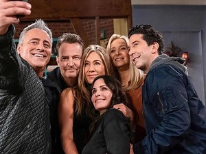 Jennifer Aniston, Courteney Cox And Other Friends Stars Attend Matthew Perry’s Funeral Service In Los Angeles