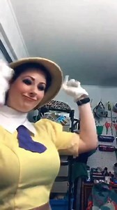 Jane getting some light reading in... ‪😬👍 . . Places where you can support my work: 💚🦎👸Patreon.com/OLeapingLizard 💚🦎☕️Ko-fi.com/OLeapingLizard 💚🦎🛒leapinglizardcosplay.storenvy.com/ ‬ #fansign #supportlocalartists #tarzan #instagood #photooftheday #beautiful #disneyprincess #cute #tarzanandjane #me #picoftheday #jane #disneycosplay #instadaily #girl #disneycosplayer #art #smile #disneyfan #disneycosplay #2020 #contentcreator #islandgirl #island #artist #honolulu #vlog #vlogger #Hawaii #