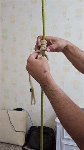 how to tie the distel prussic friction hitch.#knot #climbing
