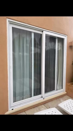 Cancelería con vidrio templado y laminado con sentryglas plus | Eurodoors Riviera Maya