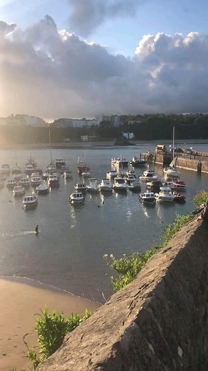 2.4K views · 109 reactions | A sunset across Tenby Harbour ☀️ Reel by @summertimetenby #tenby #sunsetlovers #sunsetbeach #sunsetharbour #wales #cymru #uk #visitwales #welsh #england #southwales #discovercymru #travel #beach #adventure #discoverwales #pembrokeshire #beautifulwales #instagood #igerswales #explore | Around Tenby | Facebook