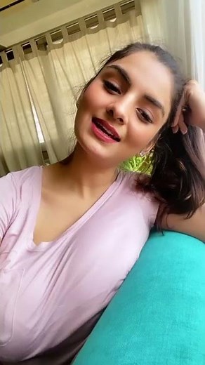 Anveshi jain hot milky huge boobs | live show | bouncing | bollywood actress | breast | full video