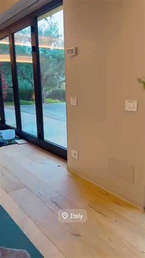 My geqrt is in consistent GRATITUDE to guide women on a SOUL Journey. Tonight was in the beautiful location of @villaolivomarche. Love, Jeanie XOXO #souljourneys #cacaolove #intotheheart #hearthealing #womensretreats #embodimentpractice #intuitivesoul | Intuitive Soul Coaching and Retreats