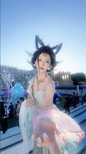 🔥 Cute AND Sultry?! These Cosplay Girls Know How to Tease 😉 #Kawaii #Shorts #Cosplay