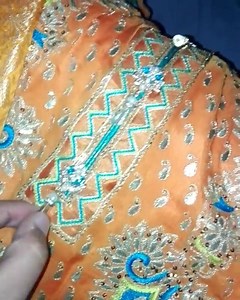 Our love for tango orange 😍😍 Customize heavy formal .... #orange #gotawork #gotapati #resham #tilla #ferozi #applegreen #bridesnbridals #sakeenasaeedbridals #formals #sakeenasaeedformals #dhakapayjama Dm us for price n order inquiries Sakeenasaeed n formals | Sakeena saeed