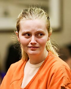 He Brutally Attacks 2 Y.O Daughter Of His Girlfriend | Garden Decor Soni | Facebook