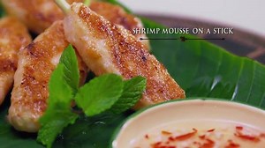 Try this delicious shrimp appetizer by Chef Martin Yan and Chef Minh Nhat! Get the recipe >> https://goo.gl/IHzKLh #AFCMartinYan #LoveToCook #Panasonic #PanasonicCooking | Asian Food Network