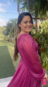 5.9K views · 26 reactions | Essa canção define exatamente o que estou vivendo e sim procurei um vídeo bem aleatório pra contar da bondade de Deus sobre mim…. Breve venho anunciar  Mas quero que vcs deixem nos comentários Qual nome da GRAVADORA que me contratou???? Me conta aqui deixa ver se alguém acerta | Mara Souza | Facebook