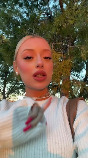 Stylish Outdoor Fashion: Ribbed Sweater and Accessories