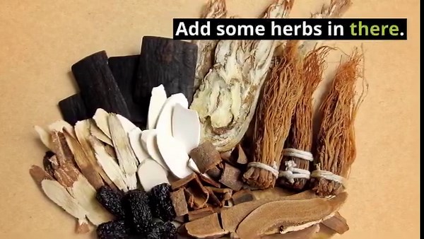 Curious how to make a poultice and use it effectively? Even in hard-to-treat areas. Expand your herbal power with 18 tips for drawing on a poultice to draw out infection. READ the full article here: https://thegrownetwork.com/how-to-make-a-poultice/ | The Grow Network