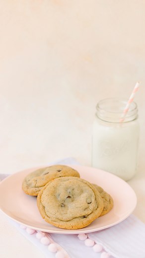 Cookies for all! 🎉 Try our delicious Gluten-Free and Vegan options at the link in our bio 💕 #milkjarcookies #infomercial #glutenfree #vegan | Milk Jar Cookies