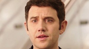 Santino Fontana rompe su silencio tras haber sido sustituido en 'Crazy Ex-Girlfriend'