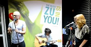 Primul LIVE din viata lui Mihai Bendeac! Uite cum a cantat cu Delia "Doi in unu" - WOWbiz.ro