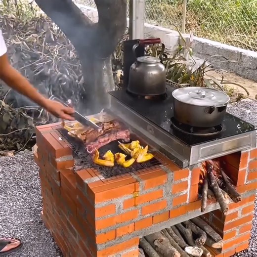 3M views · 43K reactions | How to make a wood stove from a broken gas stove. | Random Crafts DIY | Facebook