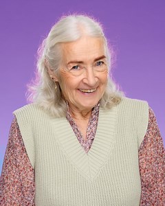 Joyful Granny Discovers Wonderful Gadgets | Crafty Panda How