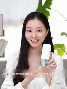Mini Essential Oil Diffuser, Ultrasonic Mist Air Fresheners for Home with 80 ml Gardenia Essential Oils,Wireless Scent Diffuser,3 Adjustable Aroma Mode, Automatic Spray Lasts Up to 35 Days