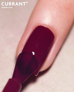 Currant is a dramatic and decadent deep purple that mirrors the depth of a late autumn evening. Brush on this rich, dark hue and bring an element of sophistication and mystery to your fall look. 🌙💕 — #ILNP #ILNPFallSerenade #ilovenailpolish #crueltyfree #veganbeauty #notd #fallnails #cutenails #cutemani #nailsofinstagram #maniinspo #purplenails #nailpolishobsession #nailpolishaddict #satisfyingvideo | ILNP Cosmetics