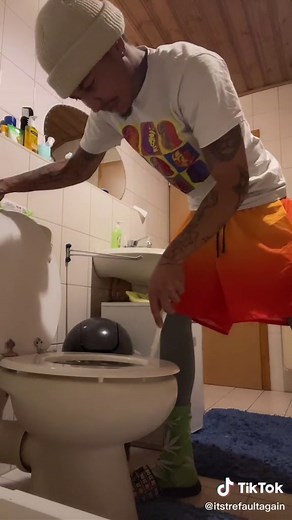 Toilet Etiquette in Germany: Tips and Tricks