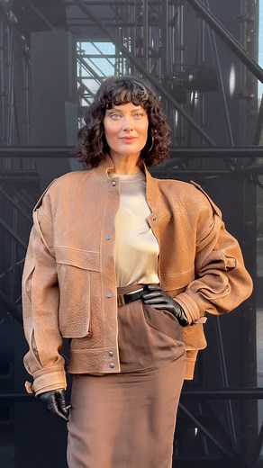 #ShalomHarlow was one of the many supermodels at last night's #SaintLaurent show in #ParisFashionWeek. | British Vogue