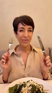 Simple Silverware Etiquette to be the most Confident, Classy, and Attractive version of yourself. #confident #classy #attractive | Karen Fagan