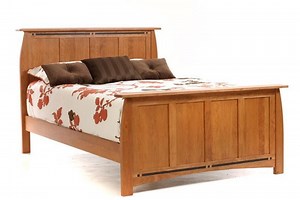 Amish Napa Valley Panel Bed with Ebony Wood Inlay