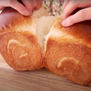 4.3M views · 26K reactions | Make this delicious milk bread at home with almost no kneading | Taste Life | Facebook