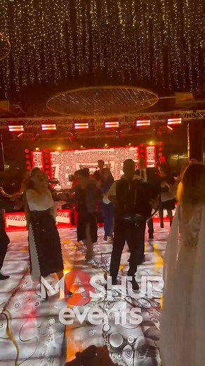 Weekend Story Recap www.mashupevents.ro Contact: mashupcraiova@gmail.com 40722816040 #mashupevents #showcomplet #trupacover #trupanunta #nuntaromania #coverband #weddingband #nunta2026 #nuntaperfecta #nostalgia #coverband | Mashup Events