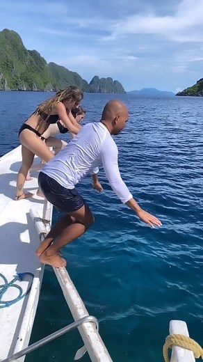 183 reactions · 14 shares | I love Philippines  . . #lovedphilippines #philippines #travelph #philippine_islands #travelasia #philippinestravel #elnido #mabuhay #islandlife #palawanphilippines | Layag Grand Tour Palawan | Facebook