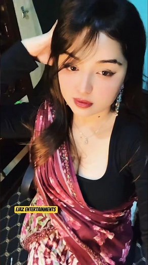 Sexy Cleavage Down Blouse #shorts #reels #viral #hot