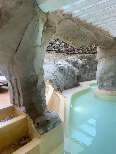 🫧Nuestro spa, un refugio de calma donde la luz natural acaricia algunos rincones. Respira, relájate y reconecta 🧘🏻‍♀️💆🏽 | Bull Dorado Beach & Spa