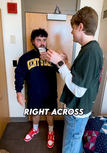 Dorm Tour: Cozy College Dorm Room Walkthrough