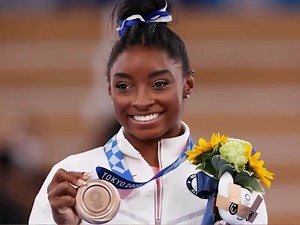 'This is awkward,' Simone Biles CORRECTS gold medals record count by ESPNW, sets sights on 2024 Paris olympics glory
