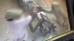 Pizza Pizza employee tries to wrench gun from attacker