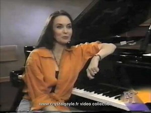 Crystal Gayle - Interview