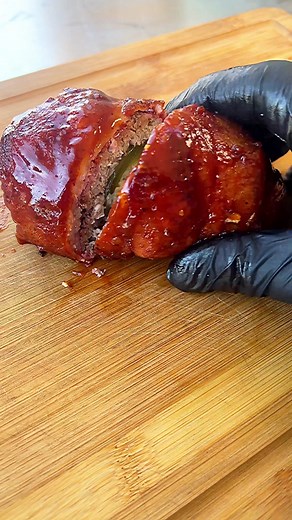 Armadillo Eggs 👀 🔥 #bbq #smokedmeat #smoker #snacks #food #easyrecipe #fingerfood #partyfood #jalapeno #bacon #baconwrapped | Cookingintheyard