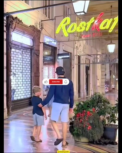 Amezing funny Bushman Reaction girls prank 🤣🤣🤣 #bushmen #nature #africa #bushcraft #bushcrafting #kalahari #naturelovers #bushmentravelgear #namibia #adventure #camping #san #botswanasafari #safari #hiking #okavangodelta #centralkalahari #travelbotswana #sanpeople #botswanatravel #botswanatourism #camplife #grasslandbushmanlodge #camp #gaboronebotswana #travelphotography #naturephotography #botswanawildlife #getoutside #travel | Amezing prank