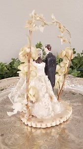 Vintage 1950's Wedding Cake Topper Vintage Brunette Couple & Lace Dress - Etsy UK