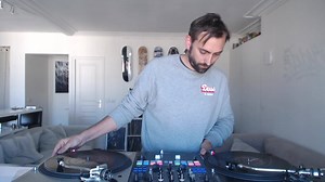 Quand DJ Premier découpe un sample pour @The Notorious B.I.G. c'est violent! #ripbiggie | Sims